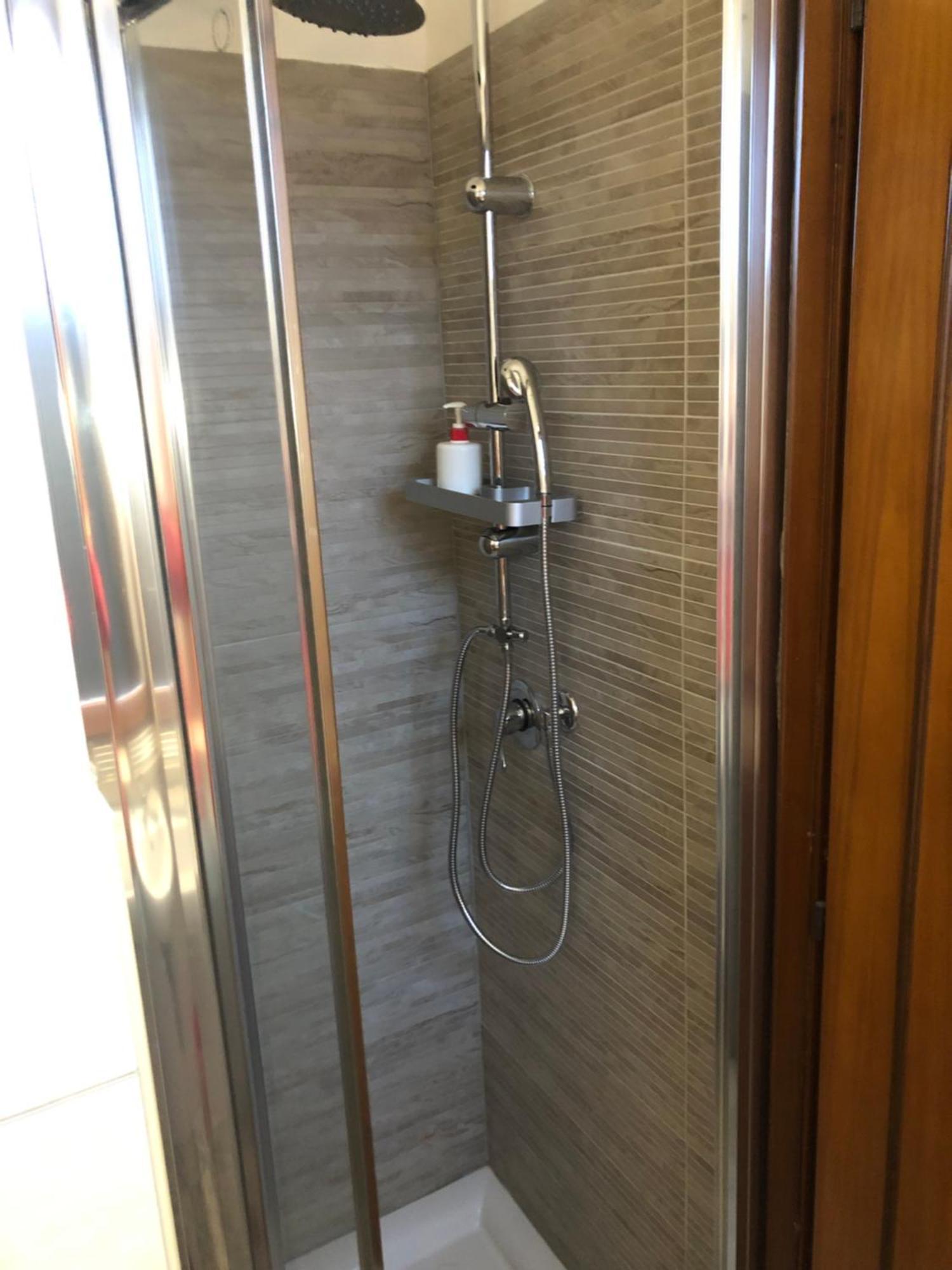 Moon River Guest House Pescara Bagian luar foto